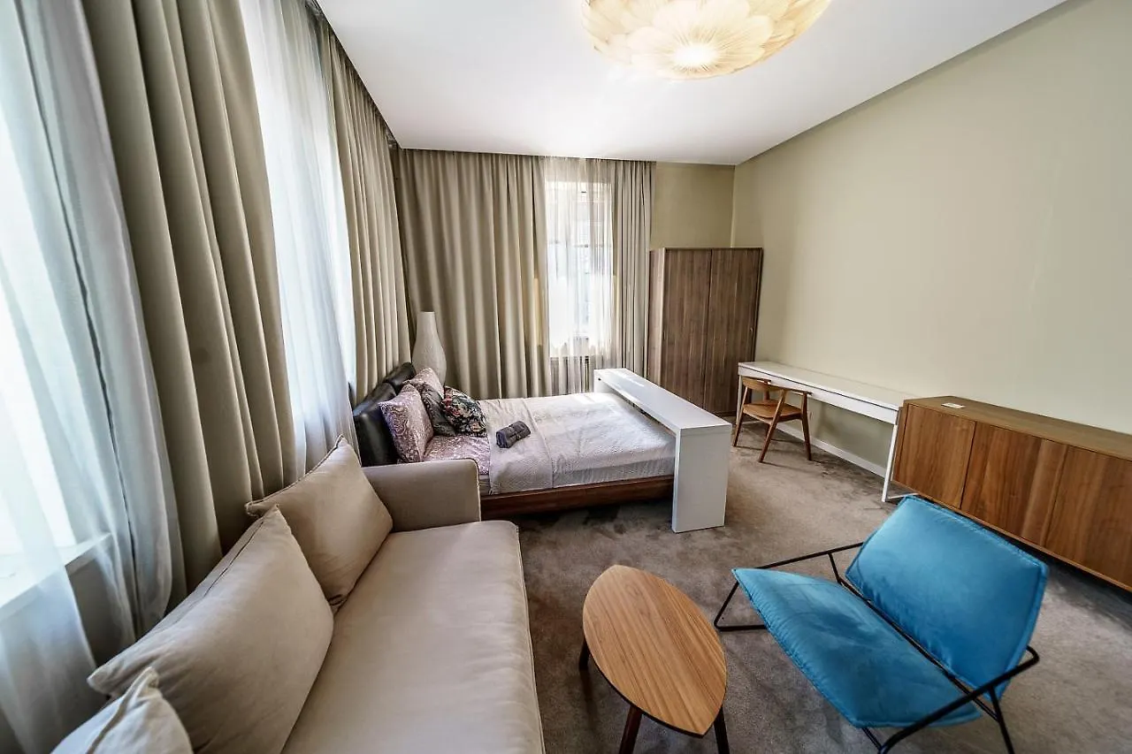 Apartment Charming And Cozy-Golden Apartments-City Center&K3 Warsaw Poland